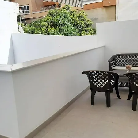 New Apartment In The Center-Terrace & Free Parking Málaga Buitenkant foto