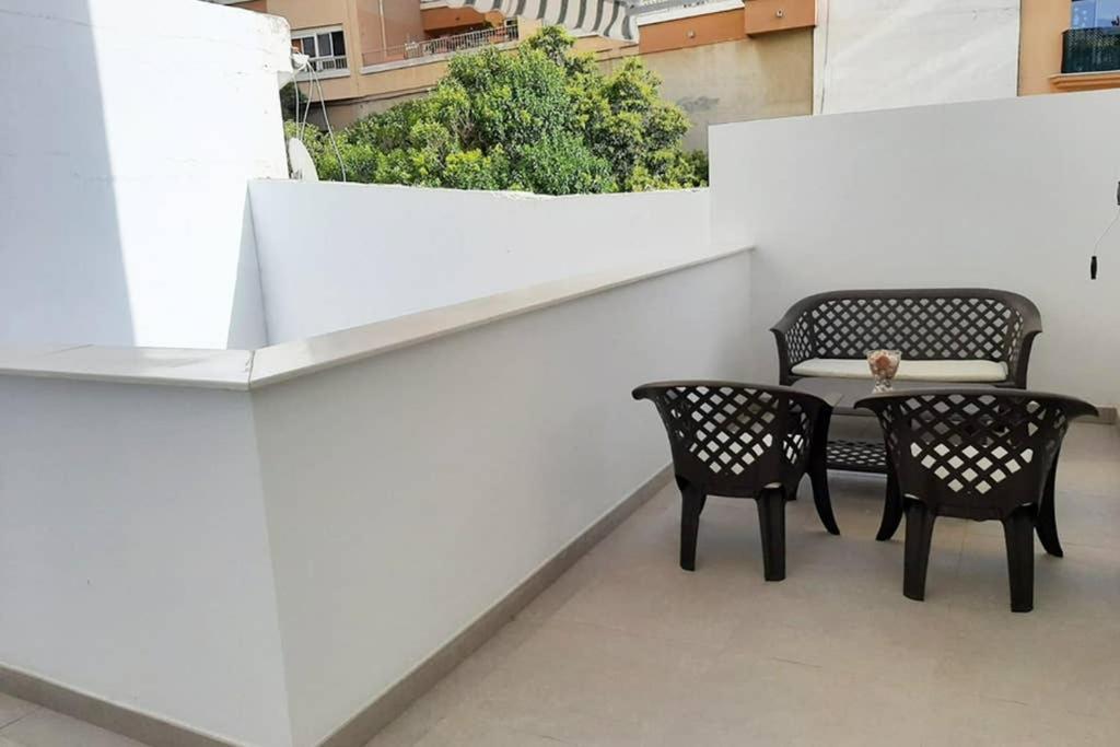 Appartement New In The Center-terrace & Free Parking