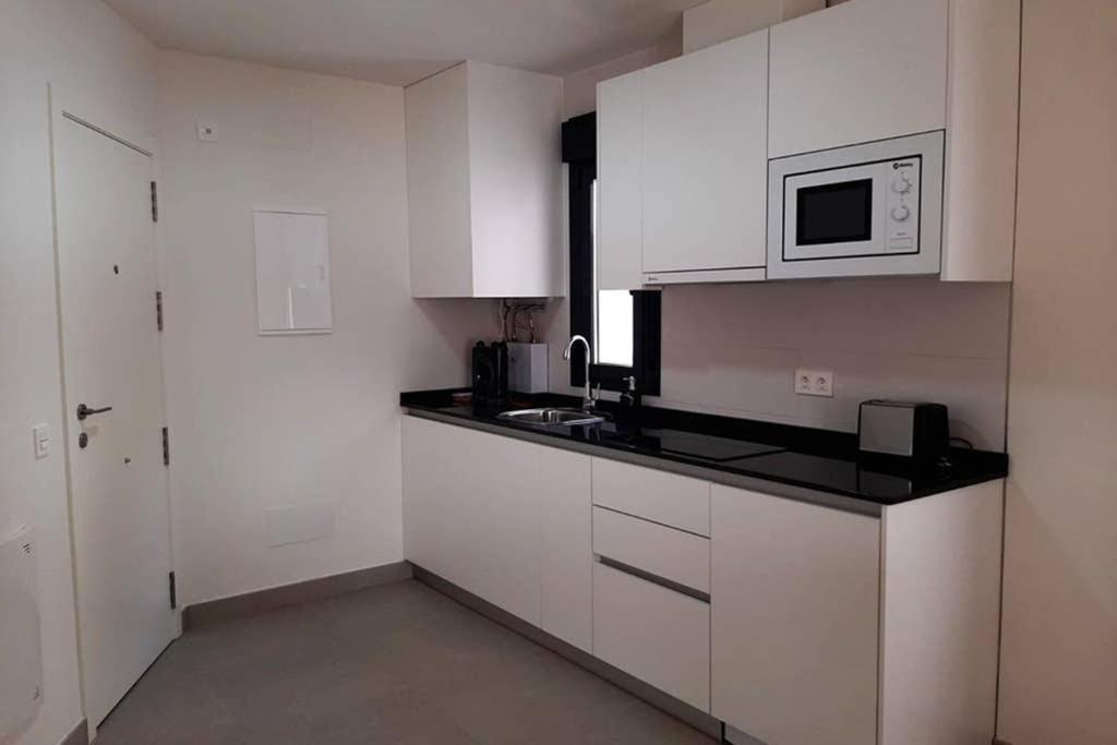 Appartement New In The Center-terrace & Free Parking *