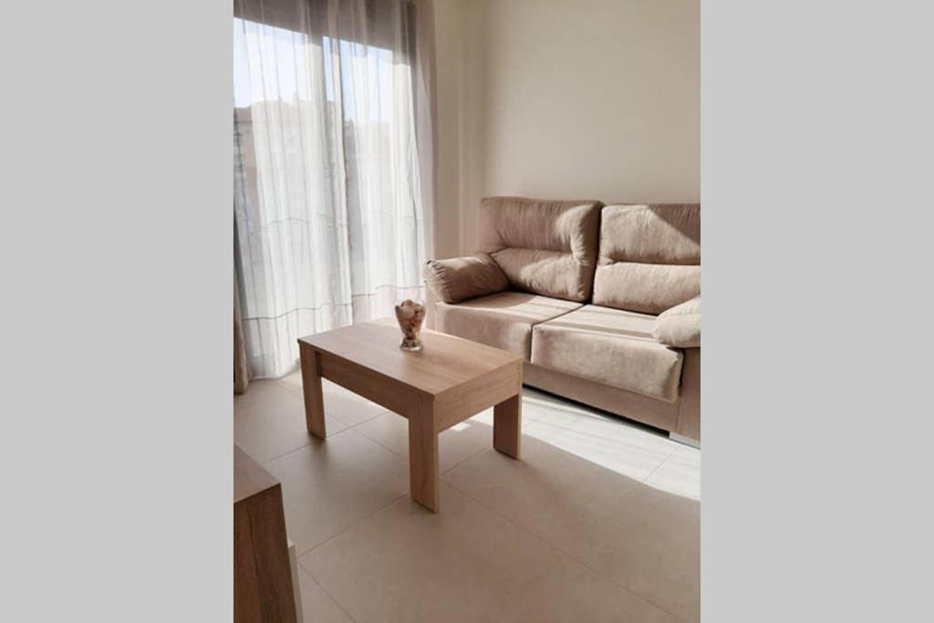 Appartement New In The Center-terrace & Free Parking